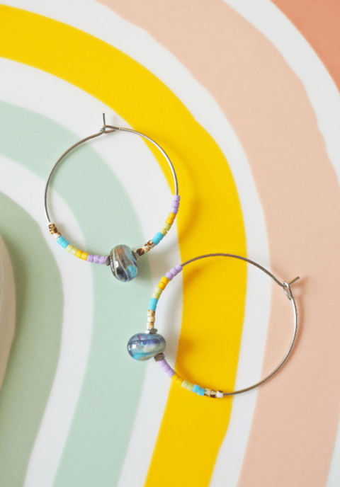 Boucle d'oreille Paulette bijoux artisanaux perle en verre filé