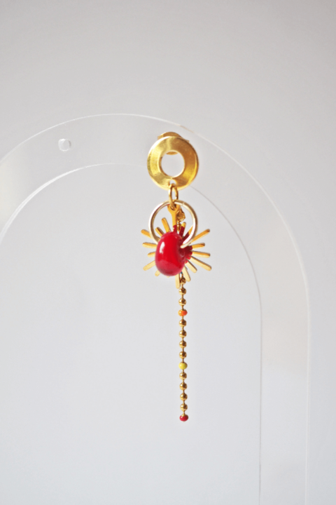 Boucle d'oreille Paulette bijoux artisanaux perle en verre filé rouge 3