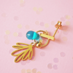 Boucle d'oreille Paulette bijoux artisanaux perle en verre filé teal