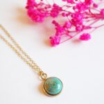 collier emma perles en verre filé cabochon or doré