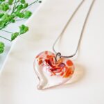 Collier Coeur perle en verre filé bijoux artisanaux Fraise 2