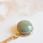 collier emma perles en verre filé cabochon or doré