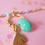 bracelet paulette goutte perle verre filé bijoux fun coloré pampille