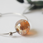 boucles d'oreilles créoles collier galaxie perles en verre filé argent bijoux