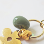 collier paulette goutte perle verre filé bijoux fun coloré pampille