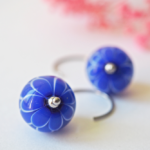 boucles d'oreilles lotus perle en verre filé pendentif fleur pétal artisanat