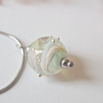 boucles d'oreilles créoles collier galaxie perles en verre filé argent bijoux