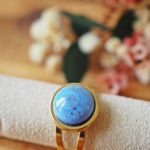 bague réglable emma perles en verre filé cabochon or doré