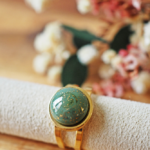 bague réglable emma perles en verre filé cabochon or doré