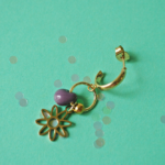 boucles d'oreilles créoles unité asymétrique paulette goutte perle verre filé bijoux fun coloré pampille