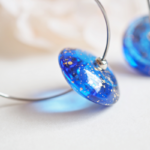 Créoles Virginie perles en verre soucoupe or fin doré acier inoxydable boucles d'oreilles chic classe unique créateur