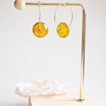 Créoles Virginie perles en verre soucoupe or fin doré acier inoxydable boucles d'oreilles chic classe unique créateur