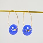 Créoles Virginie perles en verre soucoupe or fin doré acier ixnodaybel boucles d'oreilles chic classe unique créateur