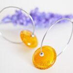 Créoles Virginie perles en verre soucoupe or fin doré acier inoxydable boucles d'oreilles chic classe unique créateur
