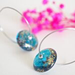 Créoles Virginie perles en verre soucoupe or fin doré acier inoxydable boucles d'oreilles chic classe unique créateur