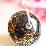 Créoles Virginie perles en verre soucoupe or fin doré acier inoxydable boucles d'oreilles chic classe unique créateur