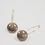 Créoles Virginie perles en verre soucoupe or fin doré acier ixnodaybel boucles d'oreilles chic classe unique créateur