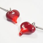 boucles-doreille-coeur-chez-philomene-perles-en-verre-file