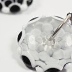 boucles-doreilles-ecailles-perle-en-verre-file-bijou-createur