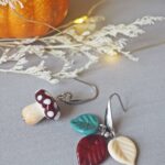 boucles oreilles automne perle verre file artisanal bijoux feuille hérisson champignon citrouille halloween baie fantome original createur unique bois pierre fine A3 (2)