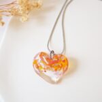 collier-coeur-chez-philomene-perles-en-verre-file