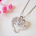 collier-coeur-chez-philomene-perles-en-verre-file