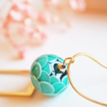collier écailles perle en verre filé bijou créateur galapagos (2)