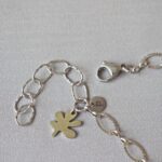 bracelet automne perle verre file artisanal bijoux feuille hérisson champignon citrouille halloween baie fantome original createur unique bois pierre fine (72)