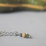 collier automne perle verre file artisanal bijoux feuille hérisson champignon citrouille halloween baie fantome original createur unique bois pierre fine A11 (6)