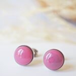 bijoux puces boucles oreilles cabochons verre basique discret acier rondes rose (2)