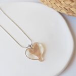 chez philomene bijoux verre filé collier coeur creatrice artisanal pailettes (4)