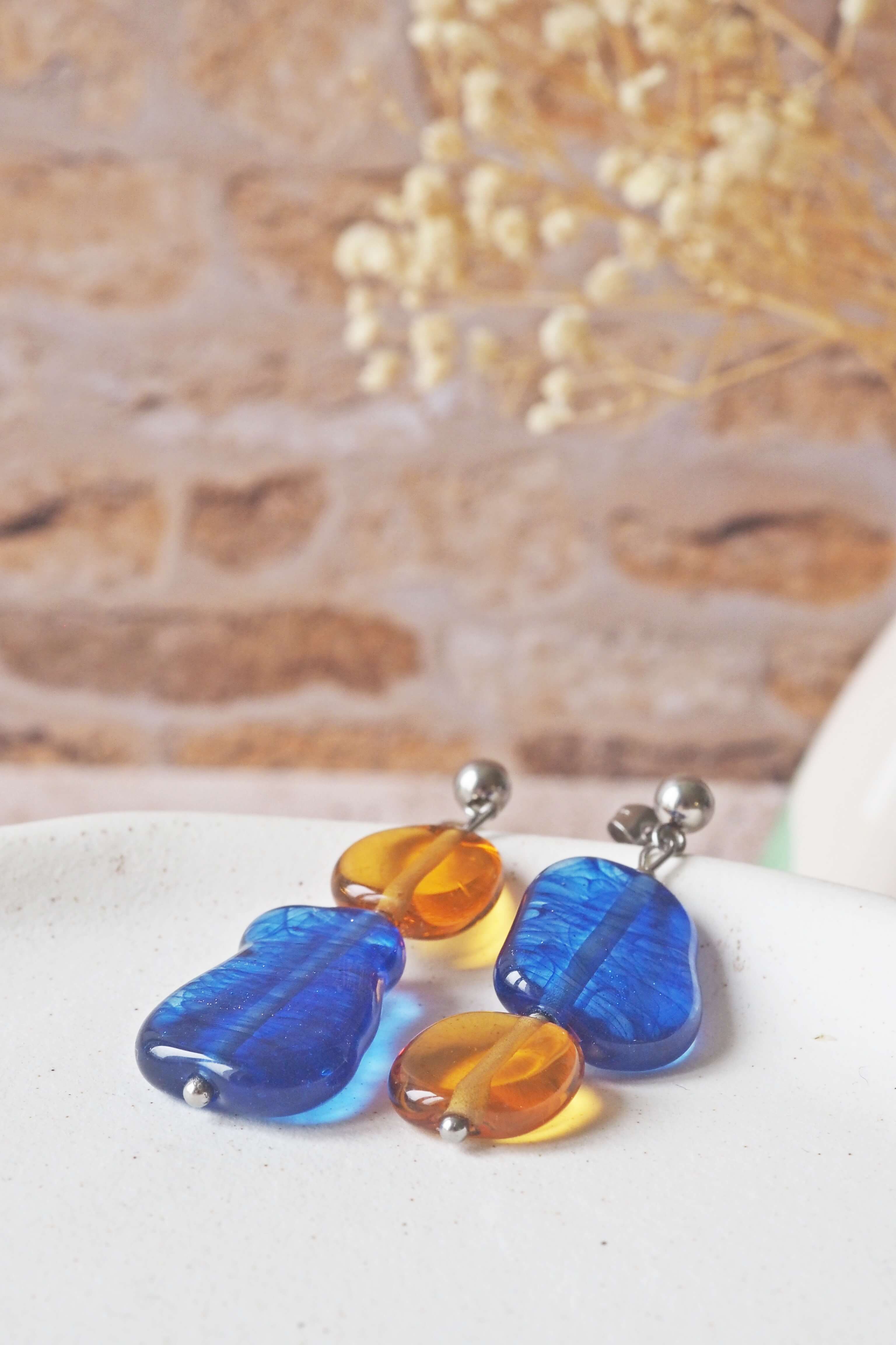 philomène boucles oreilles asymétriques galets translucide bijoux verre murano (10)