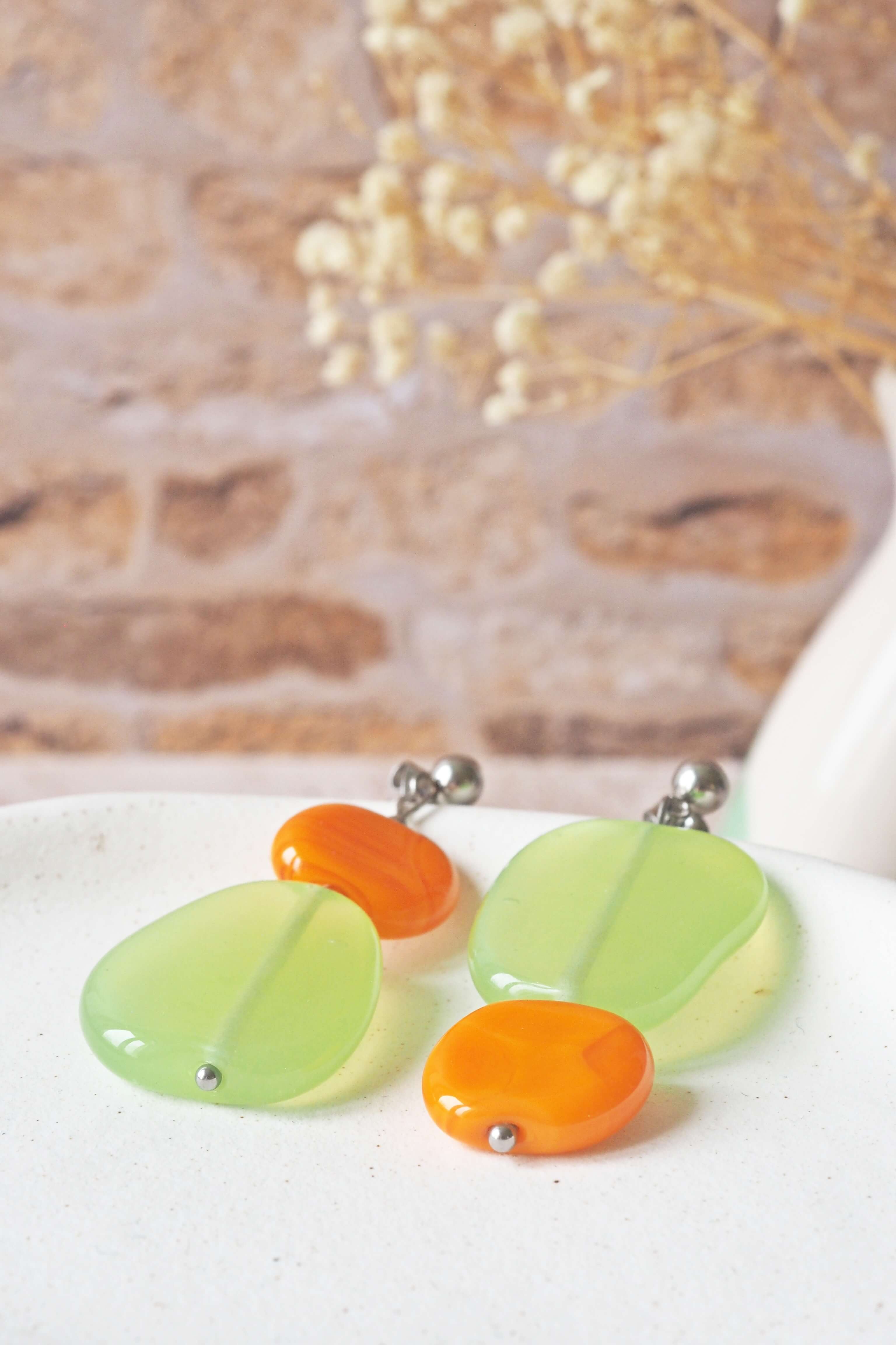 philomène boucles oreilles asymétriques galets translucide bijoux verre murano (15)