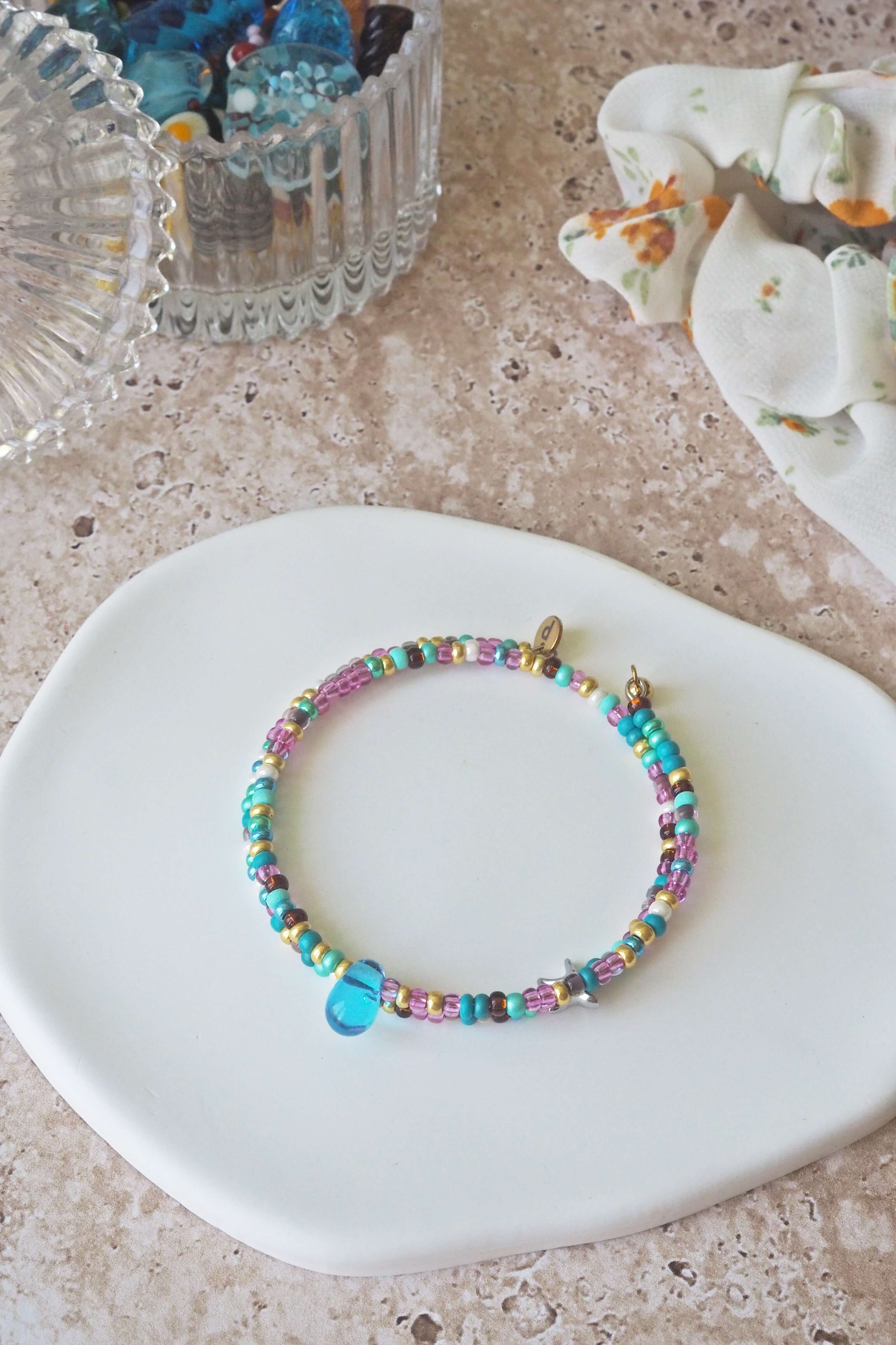 bracelet paulette philomène verre filé goutte artisanat réglable coloré bijoux perles (41)