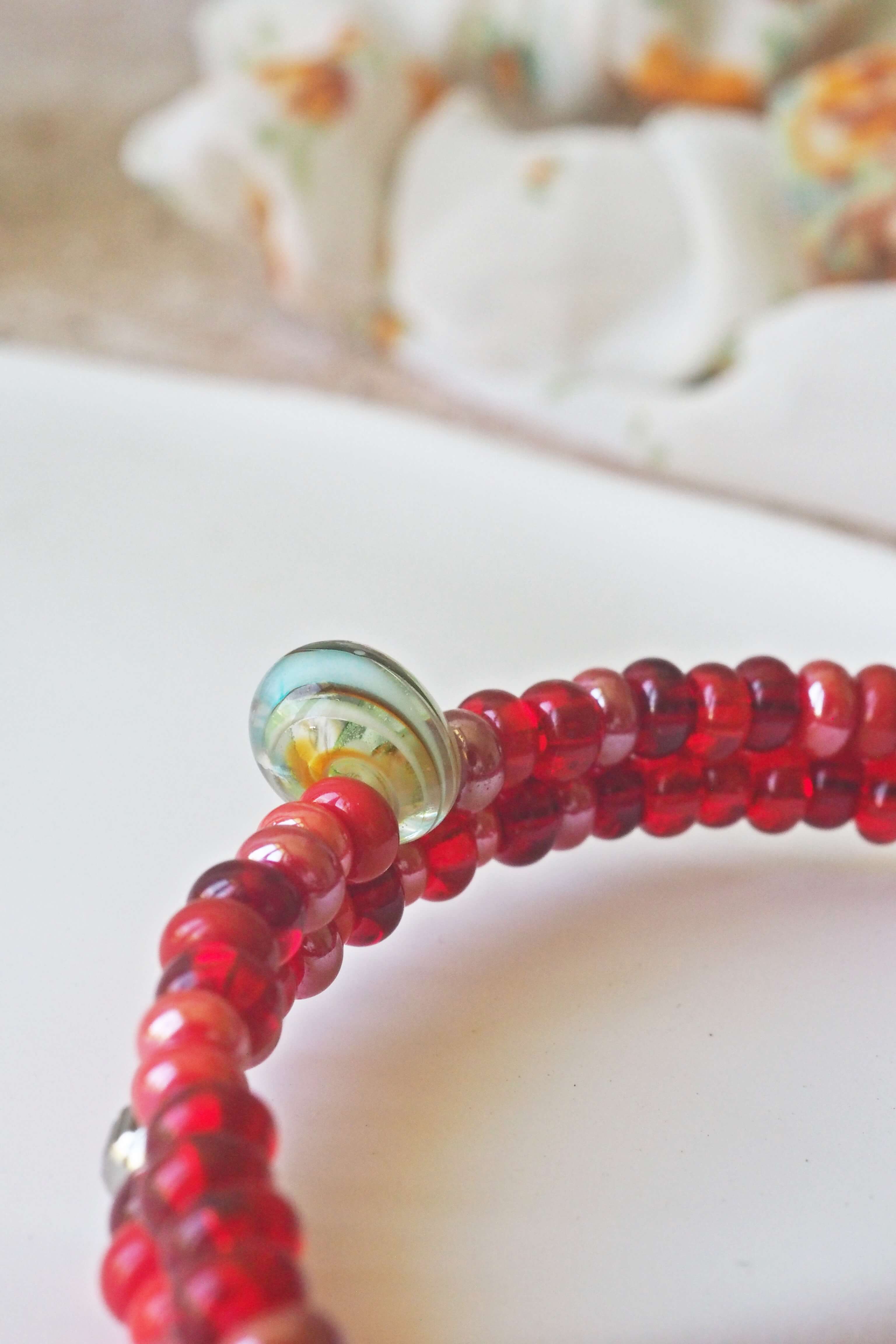 bracelet paulette philomène verre filé goutte artisanat réglable coloré bijoux perles (7)