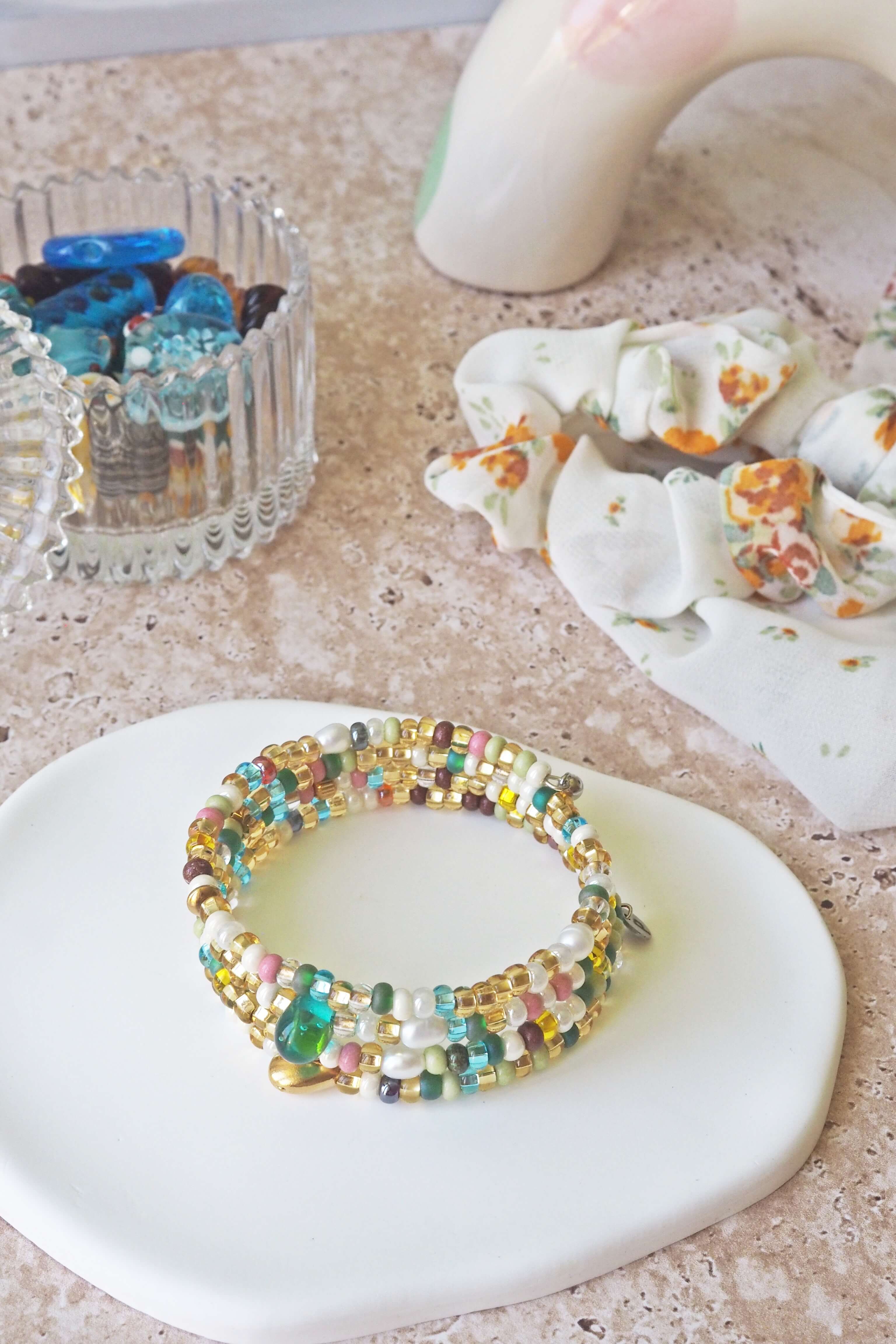 bracelet paulette philomène verre filé goutte artisanat réglable coloré bijoux perles (77)