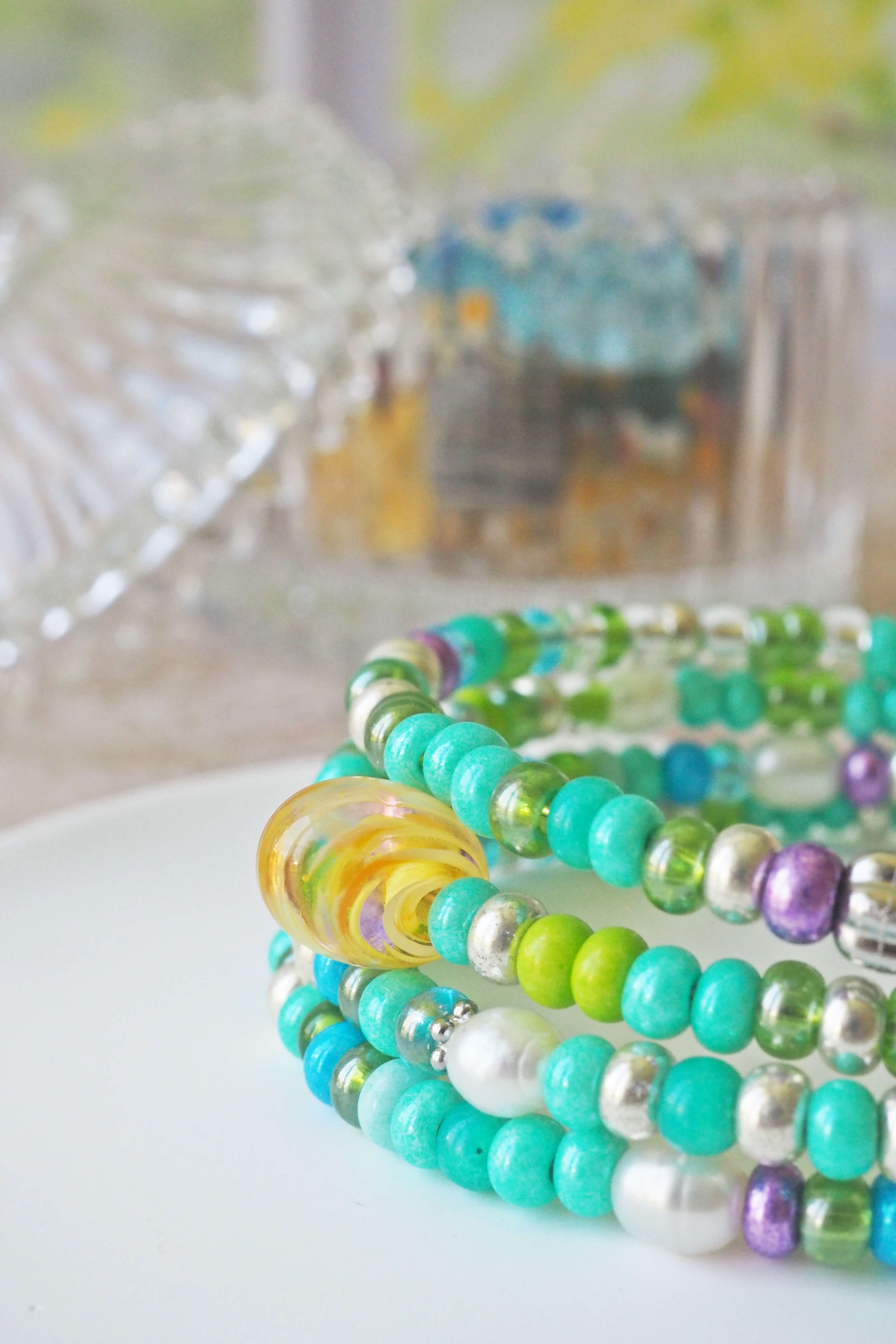 bracelet paulette philomène verre filé goutte artisanat réglable coloré bijoux perles (83)