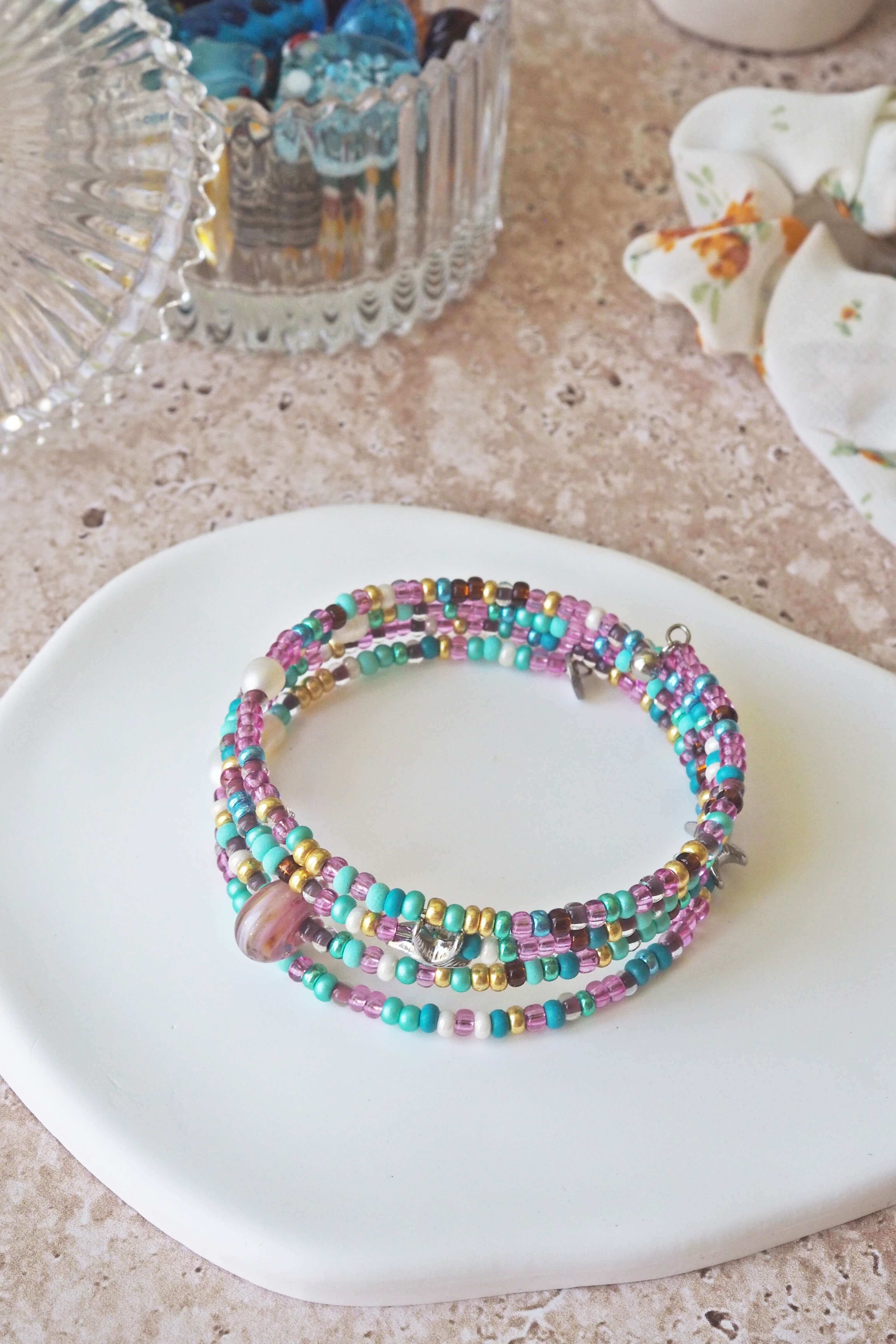 bracelet paulette philomène verre filé goutte artisanat réglable coloré bijoux perles (85)