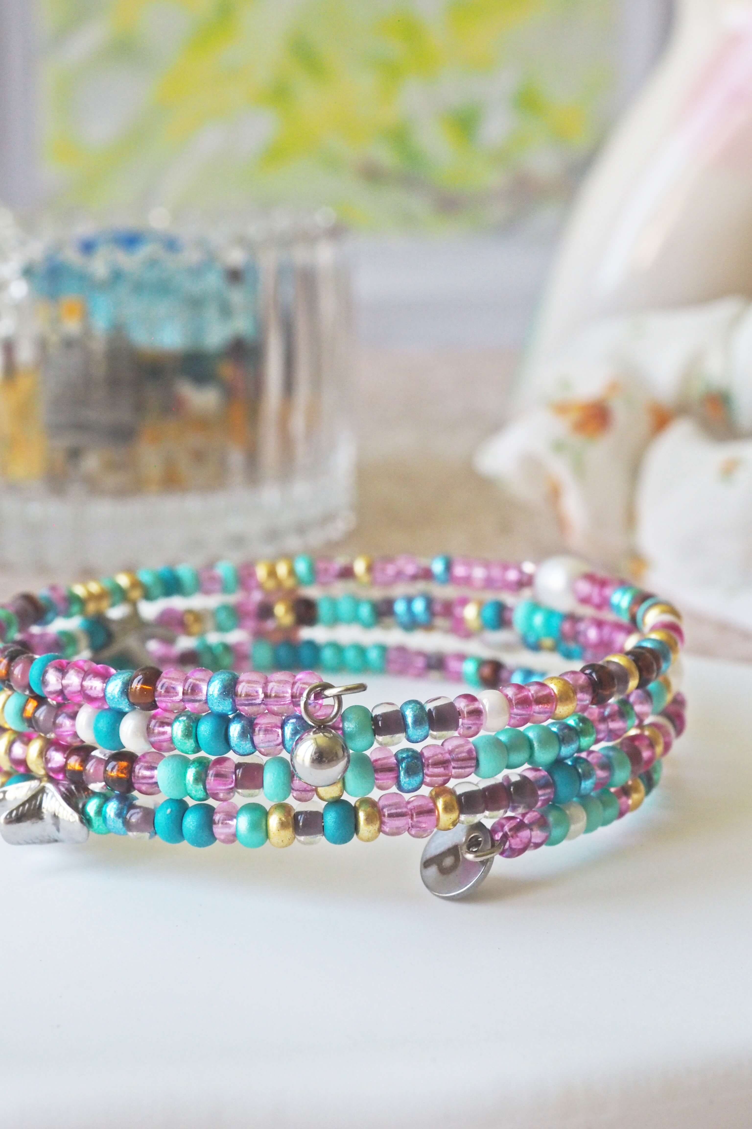 bracelet paulette philomène verre filé goutte artisanat réglable coloré bijoux perles (86)