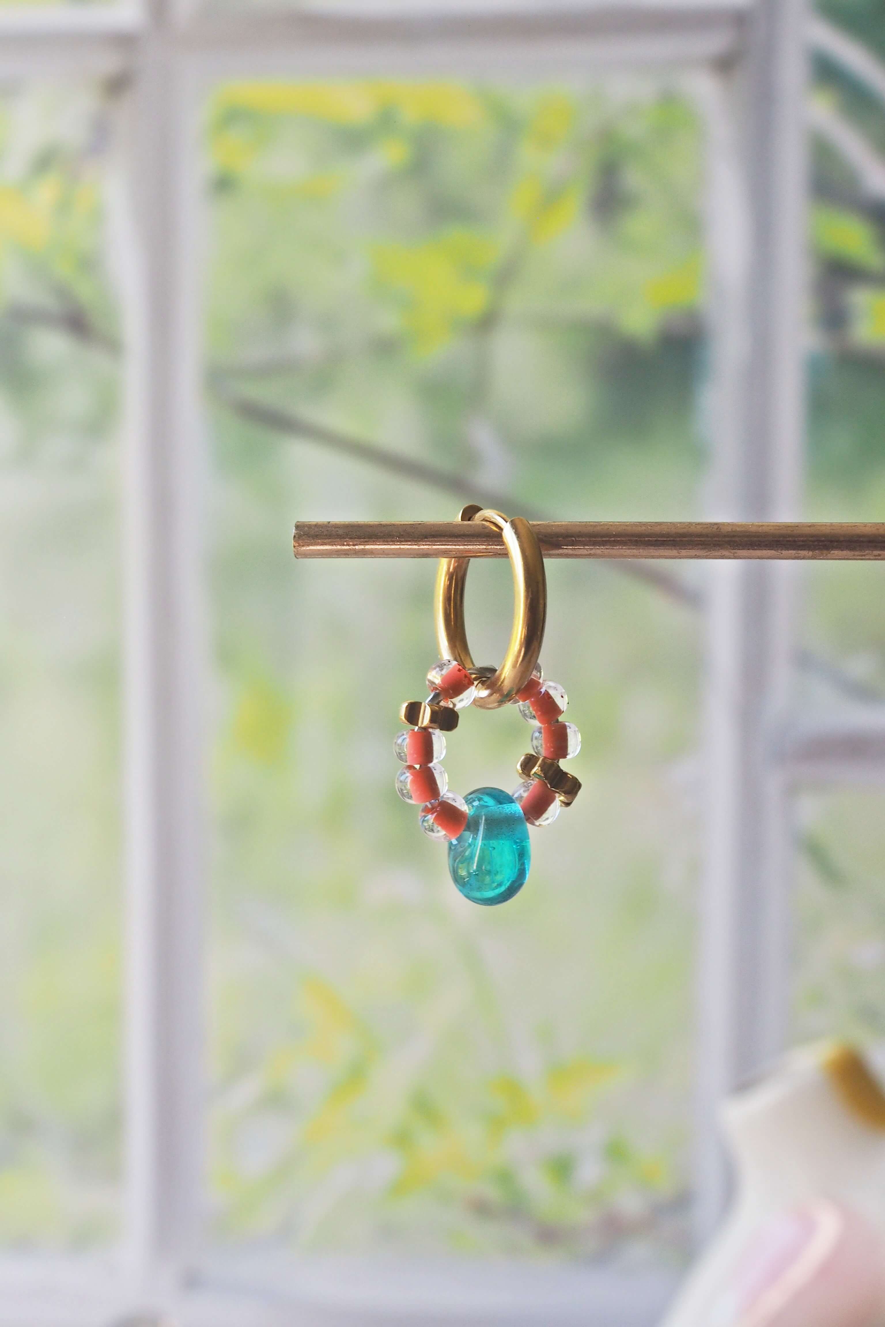 philomene bijoux boucles oreilles paulette goutte verre filé murano artisanal unique coloré perles anneau simple (5)
