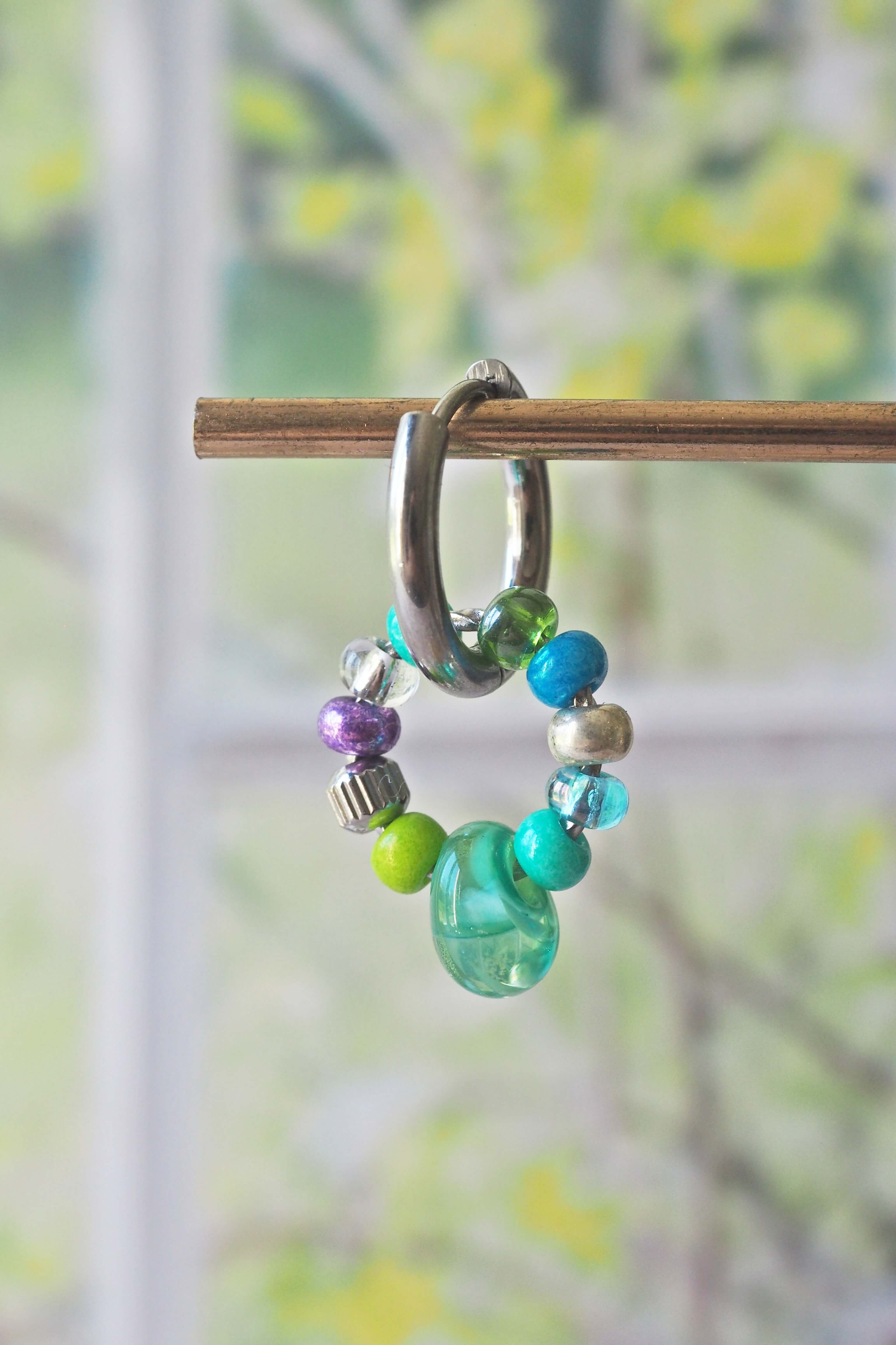 philomene bijoux boucles oreilles paulette goutte verre filé murano artisanal unique coloré perles anneau simple (53)