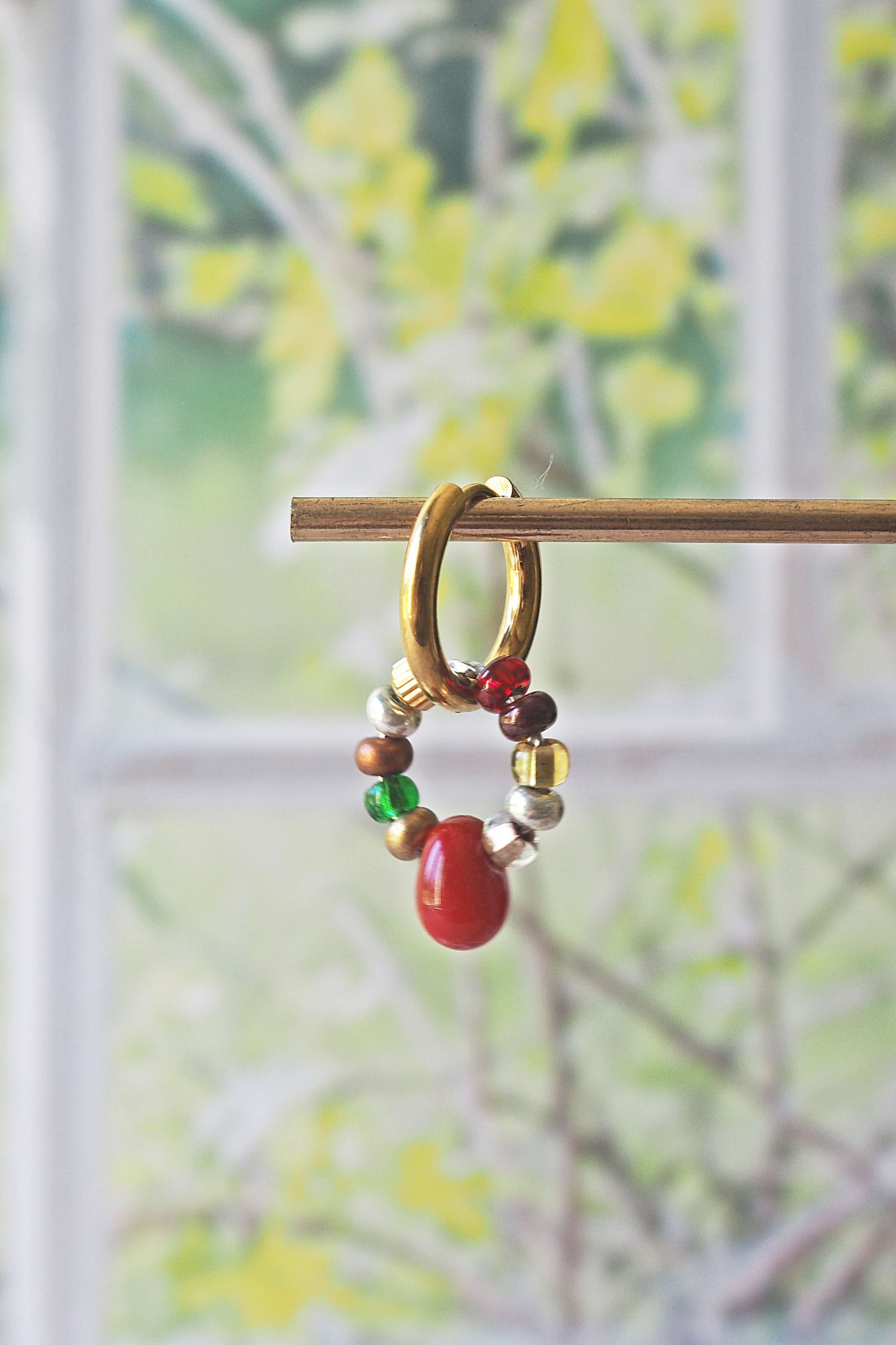 philomene bijoux boucles oreilles paulette goutte verre filé murano artisanal unique coloré perles anneau simple (74)