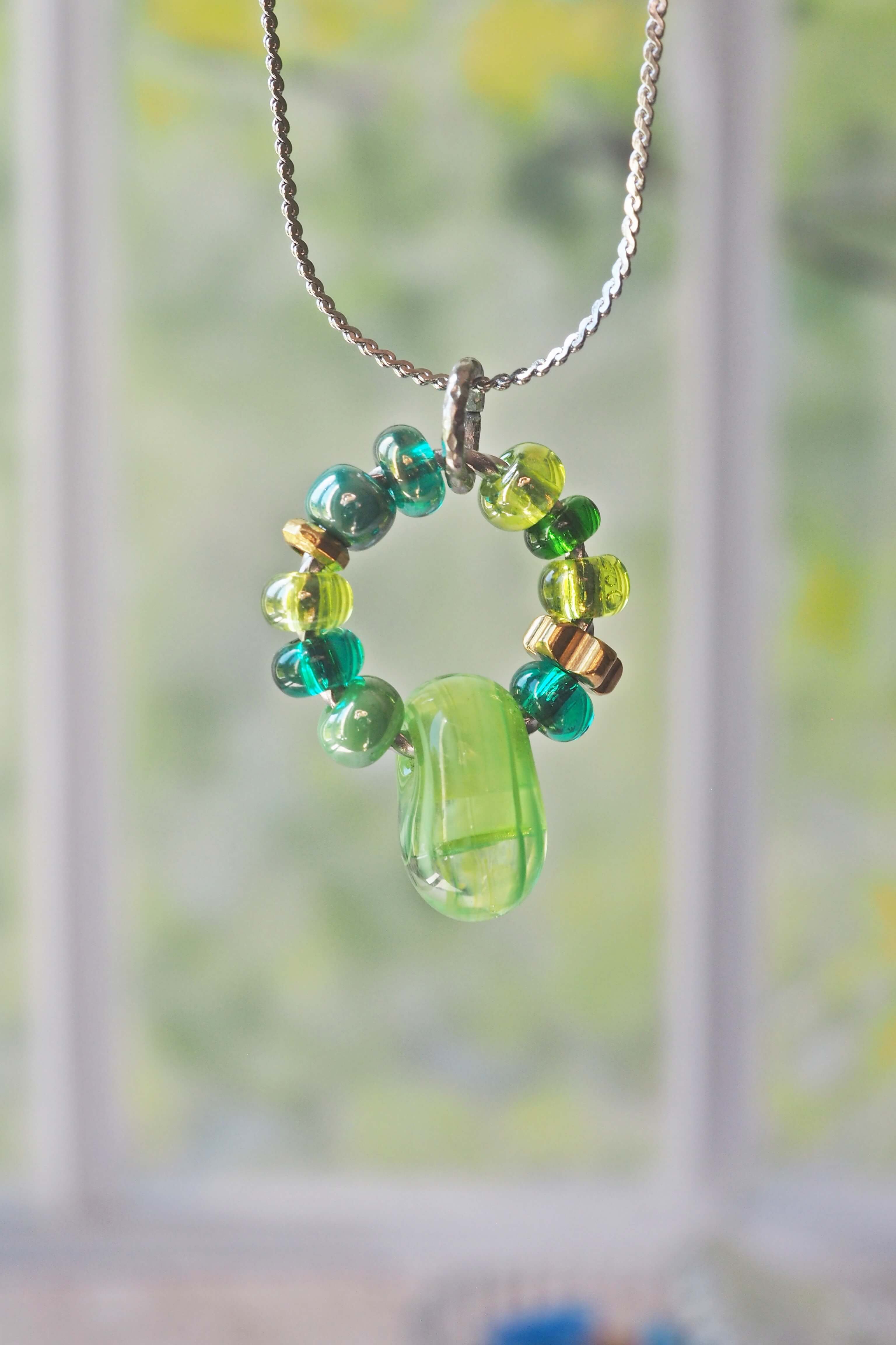 philomene bijoux collier paulette goutte verre filé murano artisanal unique coloré perles anneau simple (50)