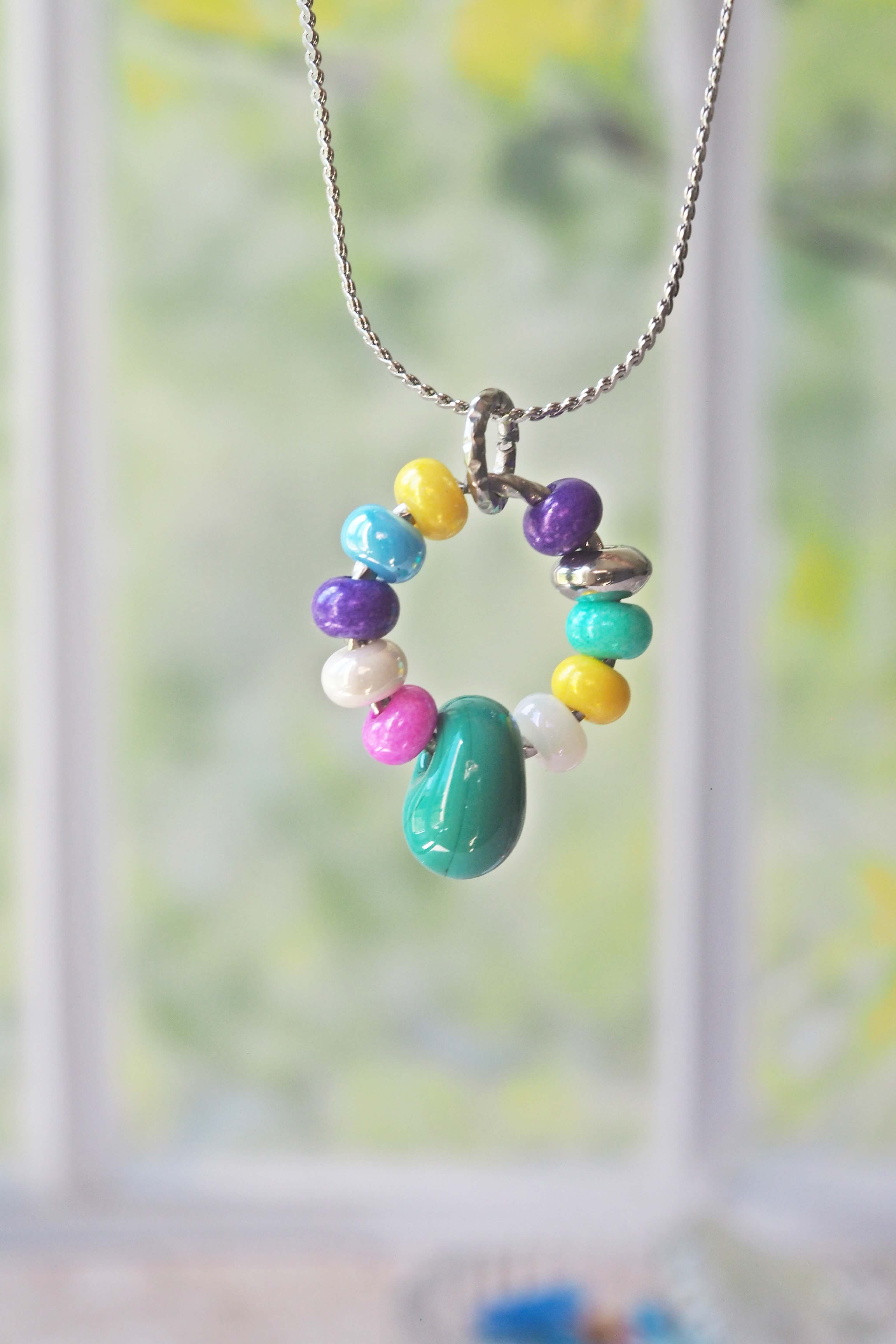 philomene bijoux collier paulette goutte verre filé murano artisanal unique coloré perles anneau simple (59)