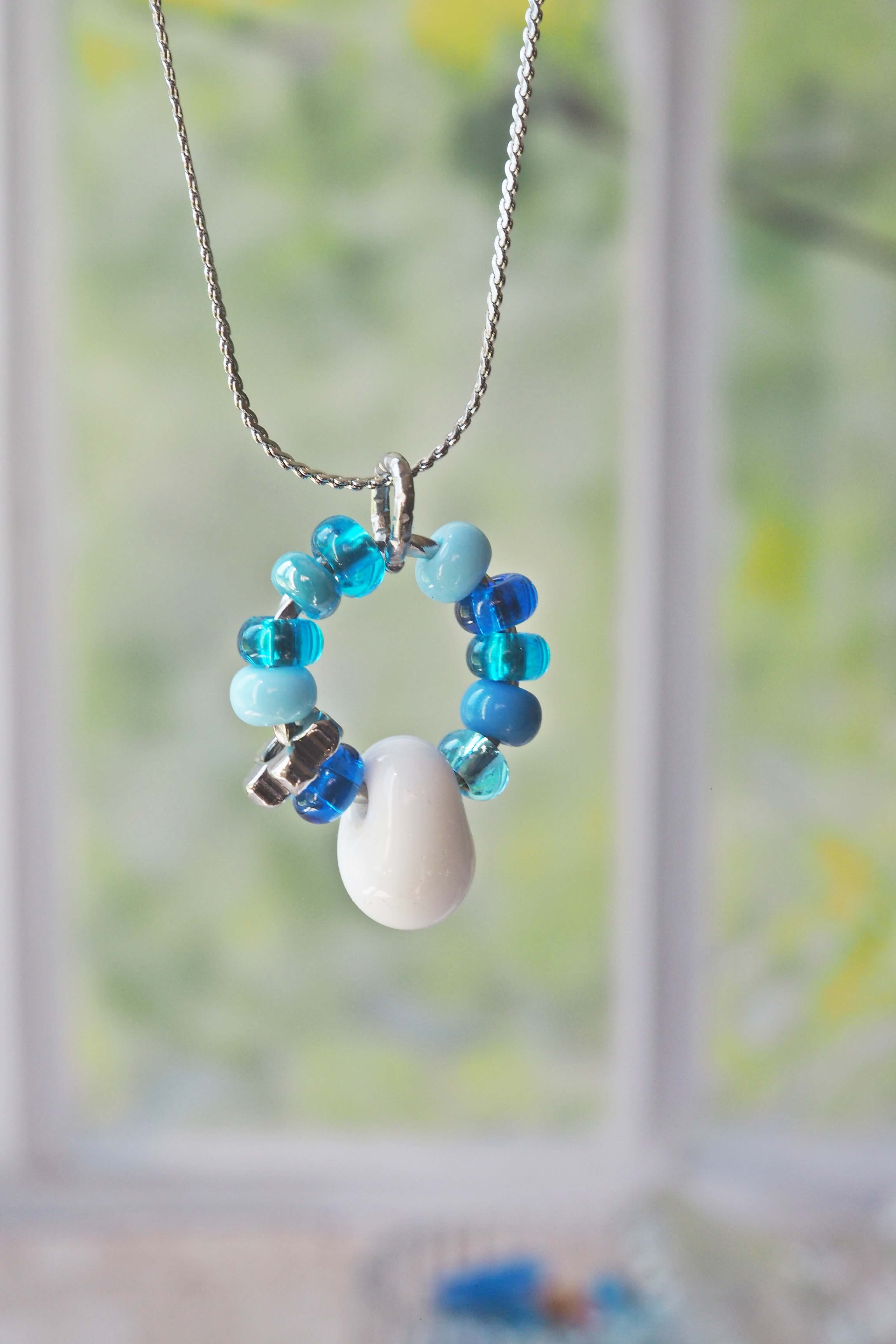 philomene bijoux collier paulette goutte verre filé murano artisanal unique coloré perles anneau simple (63)