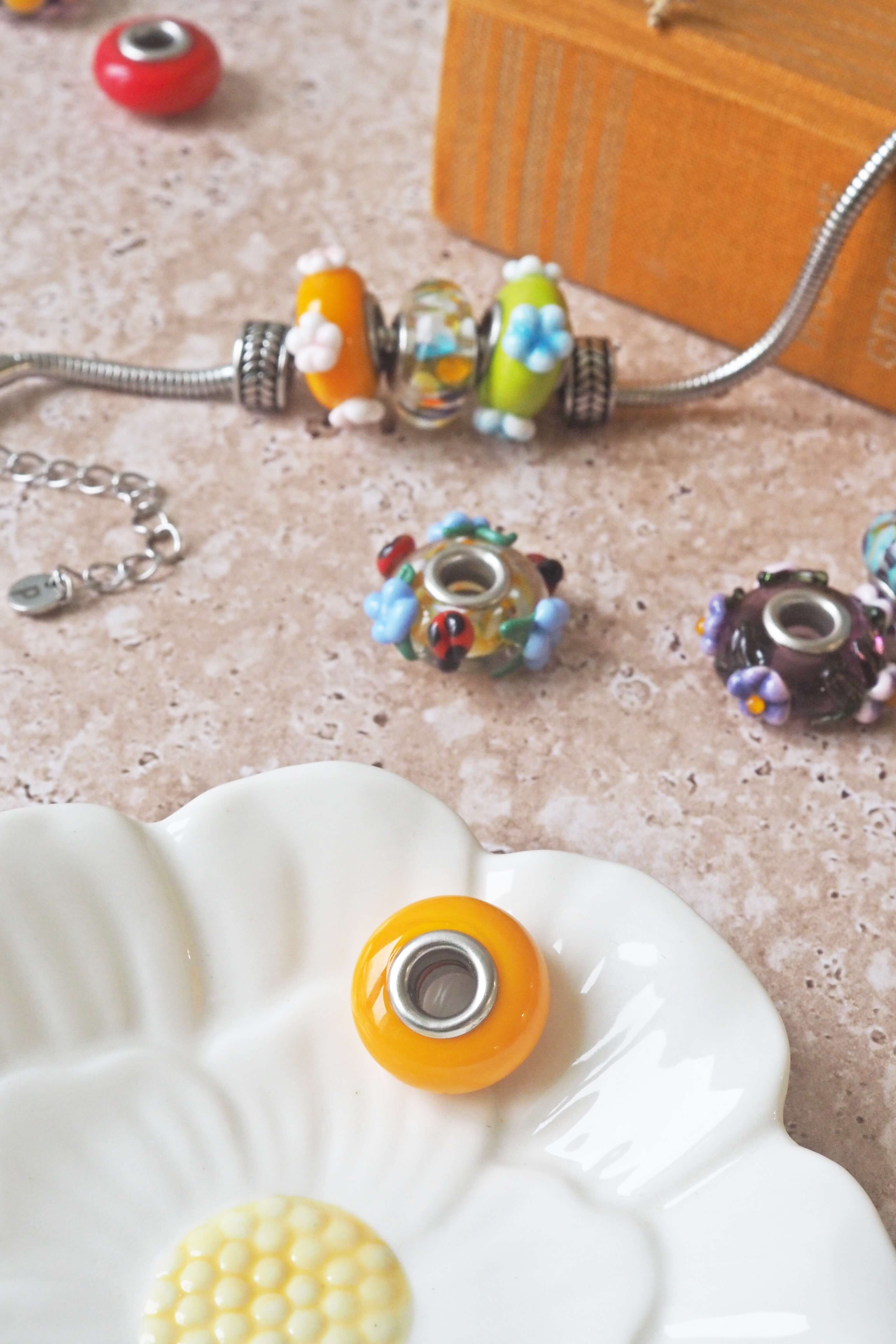 philomène perle unité pandora trollbeads verre filé artisanat bracelet bijou jaune orange (5)